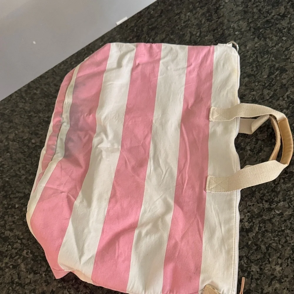 Victoria's Secret Pink and White Tote Bag